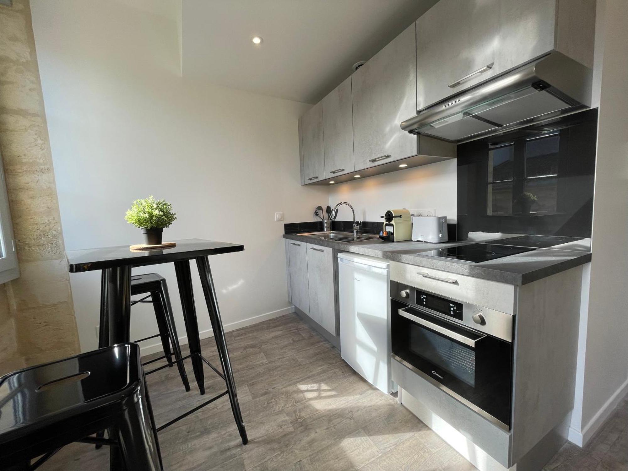 Studio Lumineux Avec Climatisation Pour 2 Personnes Bordeaux Dış mekan fotoğraf