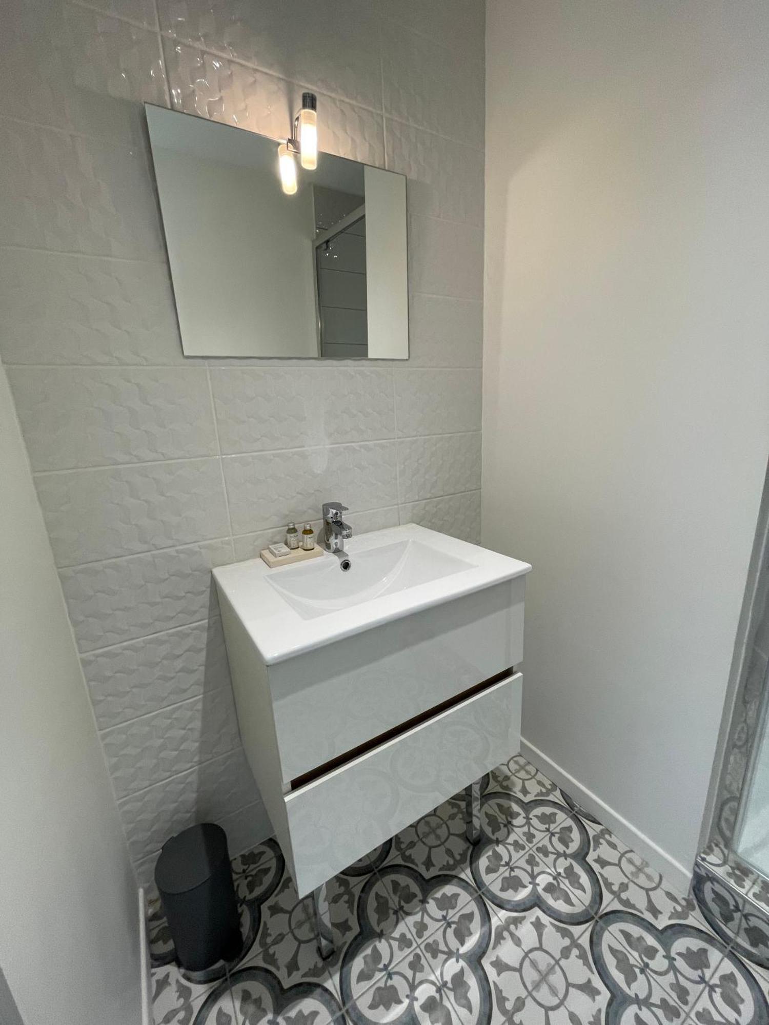 Studio Lumineux Avec Climatisation Pour 2 Personnes Bordeaux Dış mekan fotoğraf
